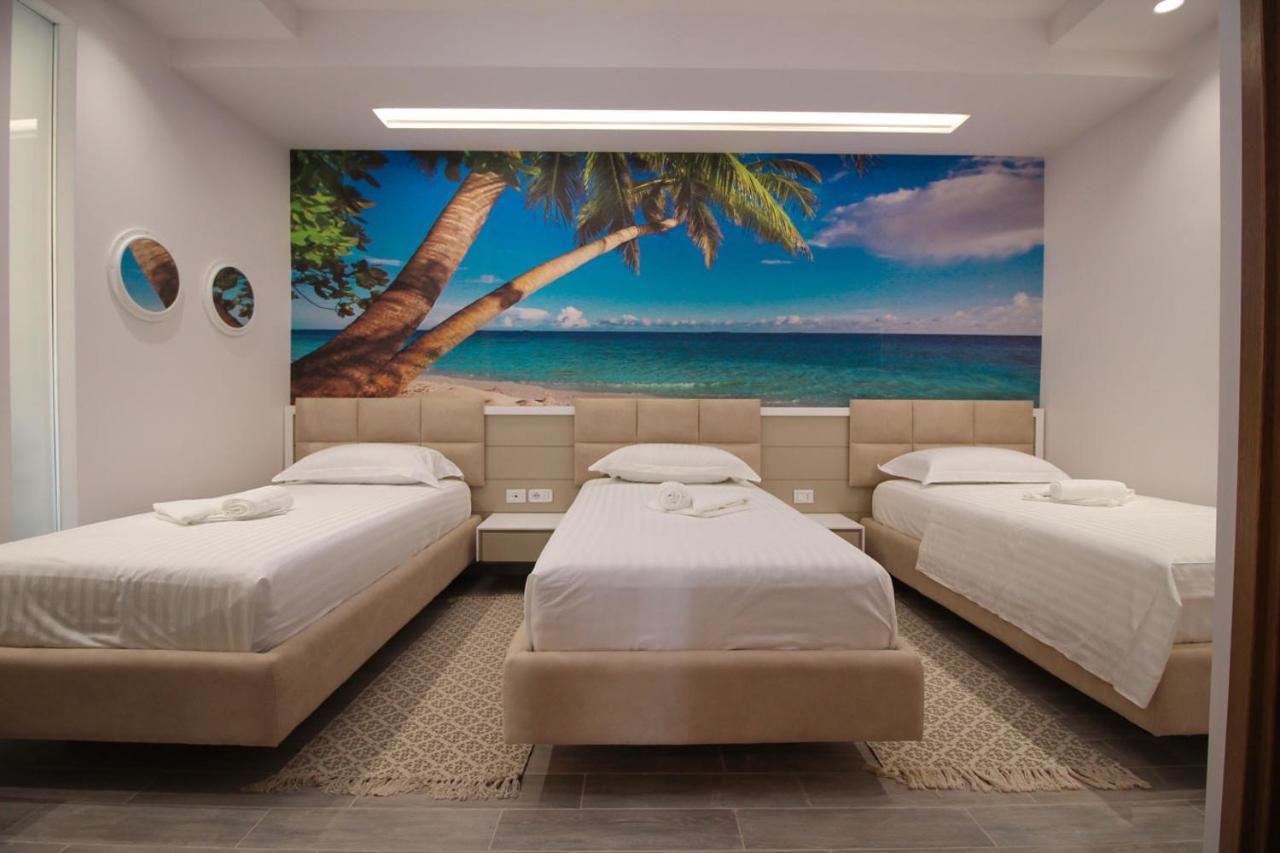 Hotel Kristera Влёра Экстерьер фото