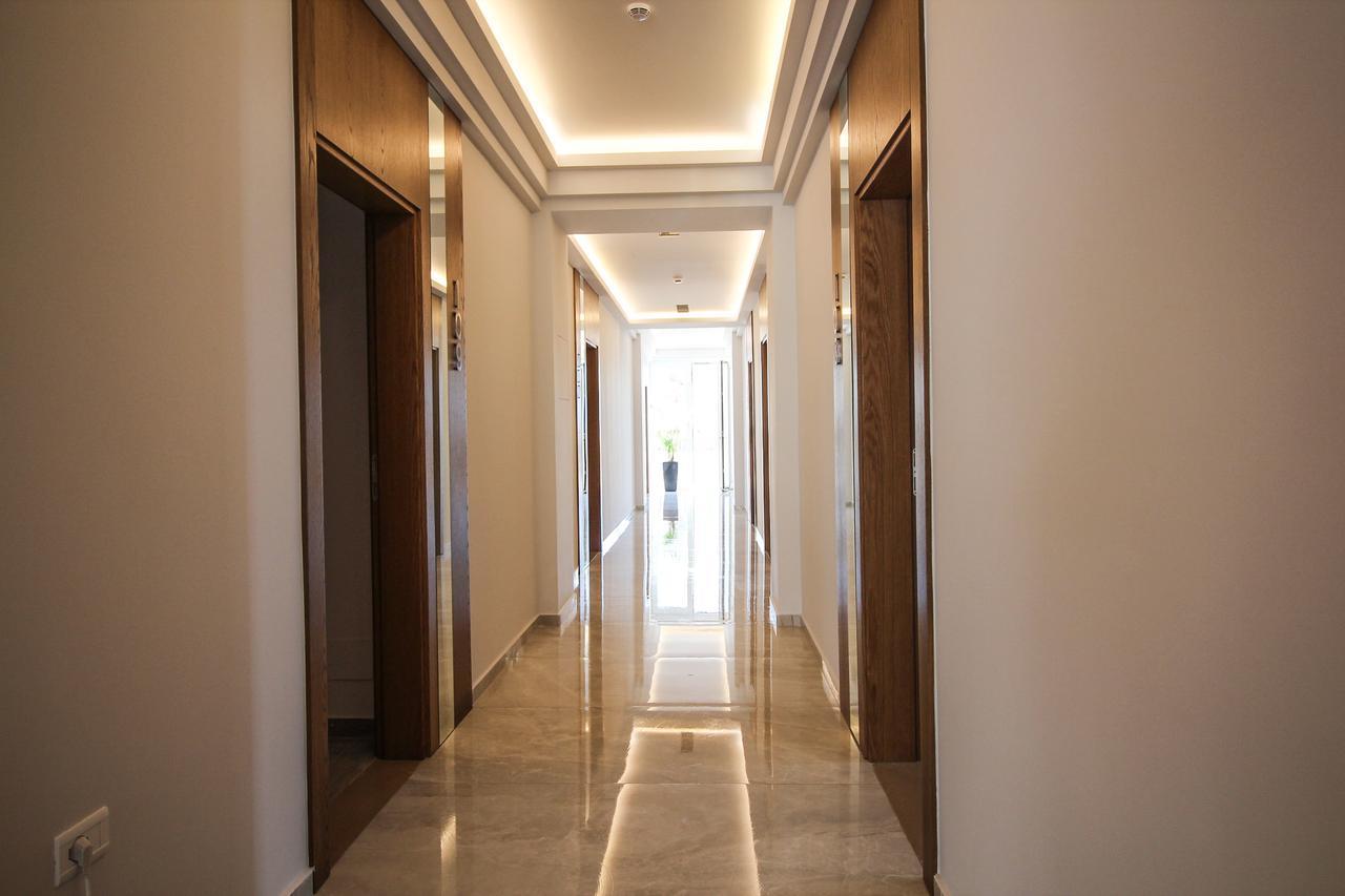 Hotel Kristera Влёра Экстерьер фото